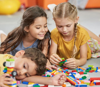 Why choose building blocks toys for children？